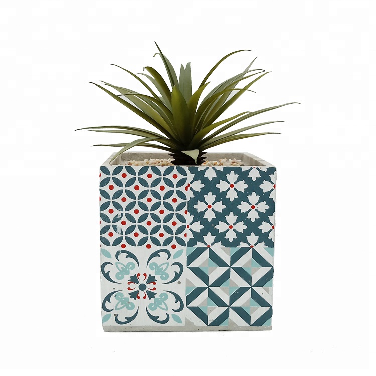新的设计的人造植物简单风格的带盆装饰塑料植物